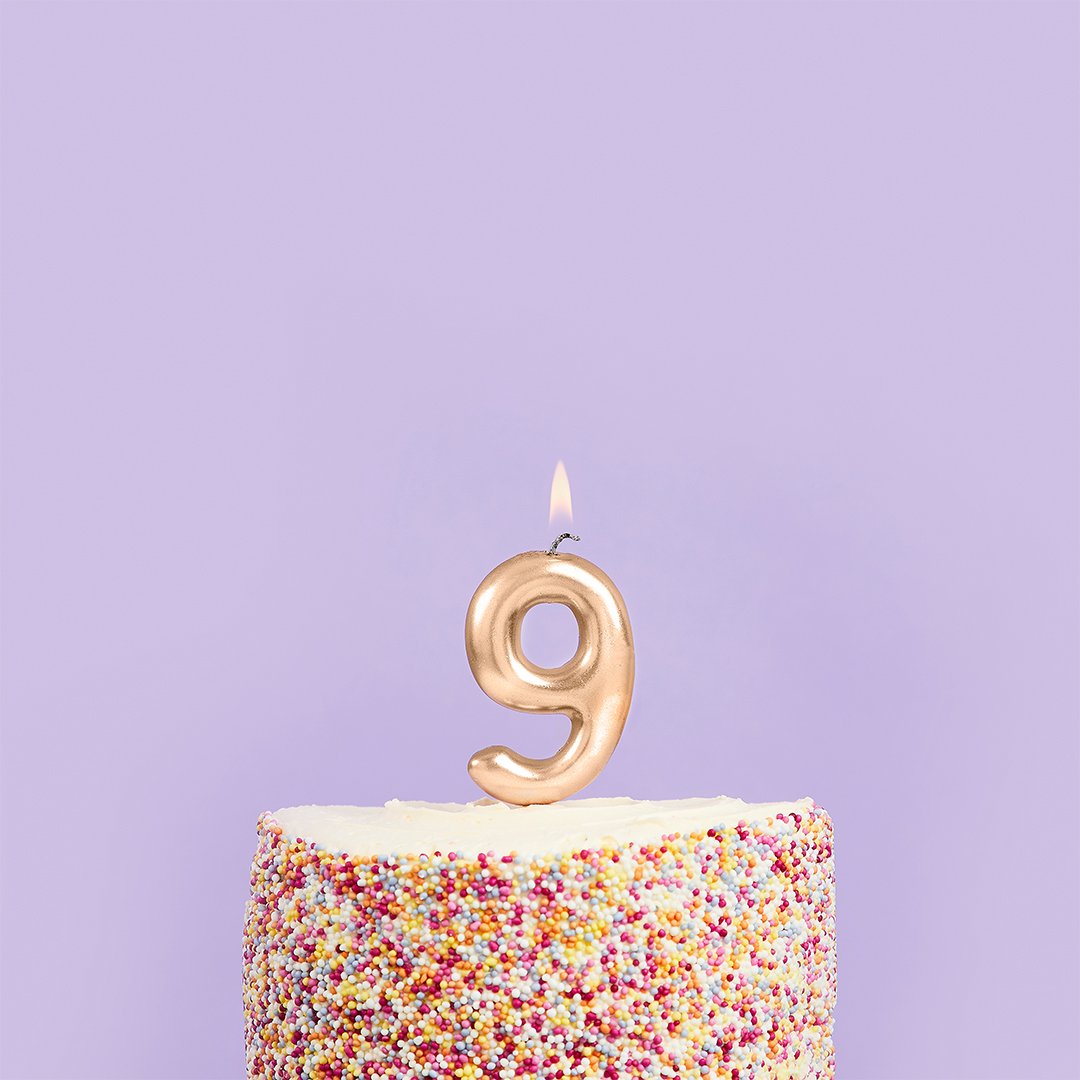 Metallic Gold Numbers 0-9 Candles